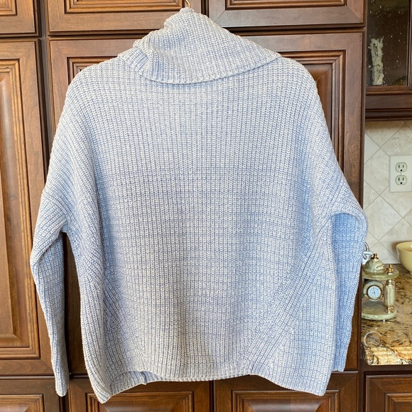 LOU & GREY BULKY OVERSIZED Knit Sweater - Picture 6 of 9